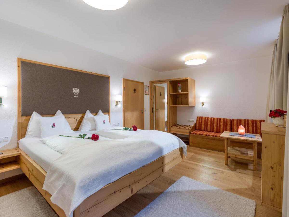 Gartenhotel Rosenhof bei Kitzbühel Oberndorf in Tirol Exterior foto